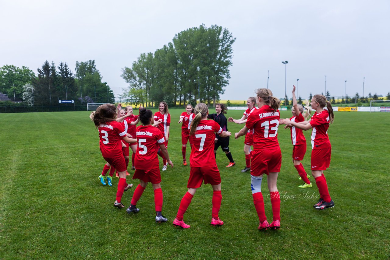 Bild 99 - wCJ SV Steinhorst/Labenz - VfL Oldesloe : Ergebnis: 18:0